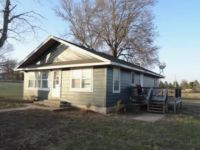 $659,000 | 14769 Northeast State Route East, Adrian, MO 64720