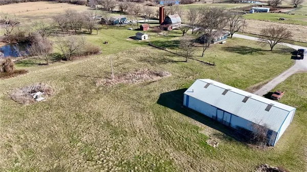 $659,000 | 14769 Northeast State Route East, Adrian, MO 64720