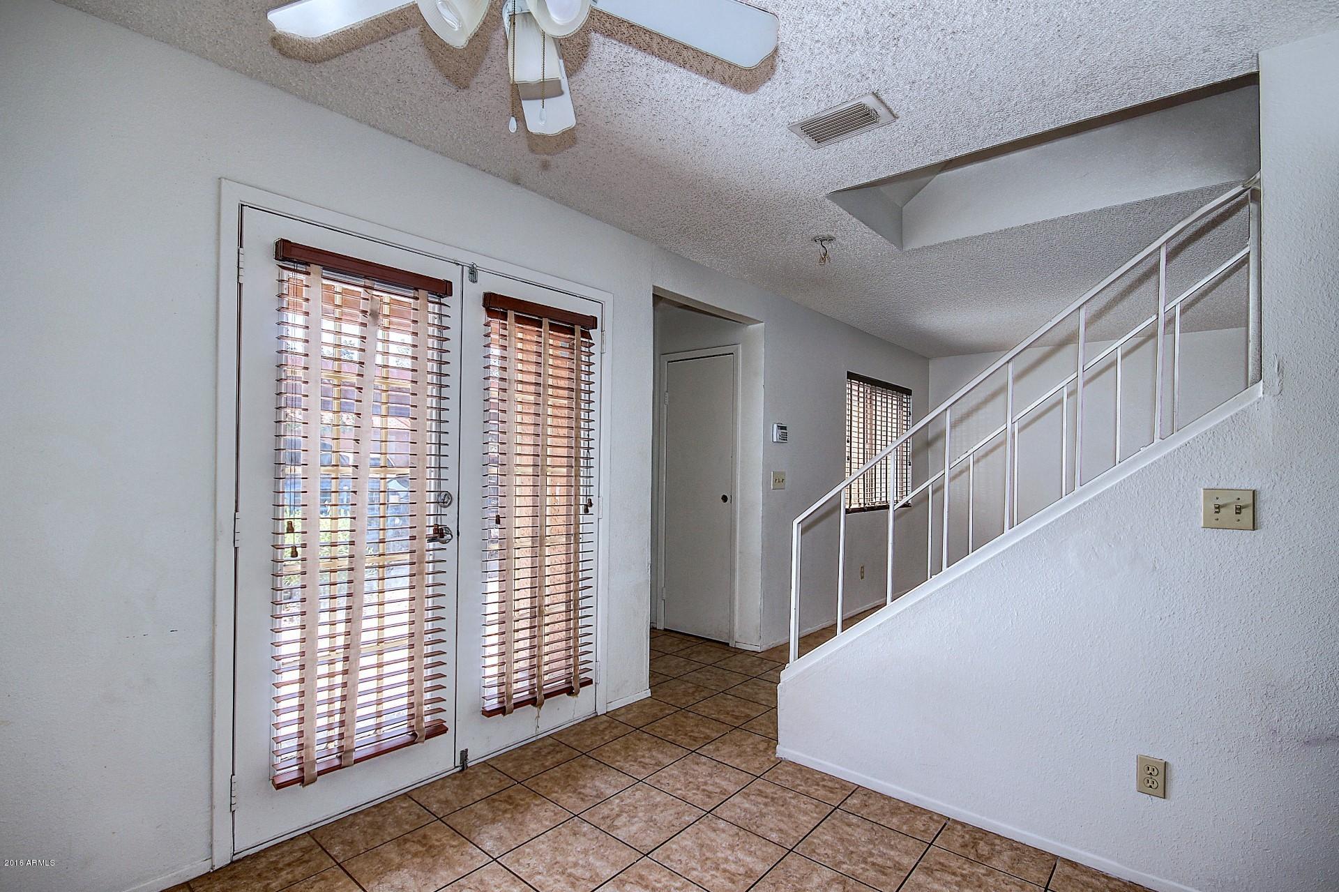 3511 East Baseline Road, Unit 1149 Phoenix, AZ 85042 - Photo 9 of 30 Dining Room
