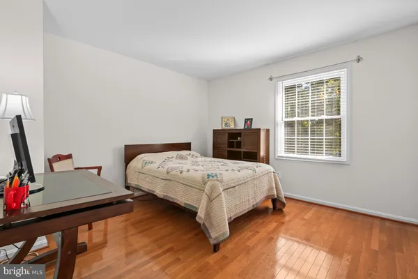 $429,000 | 5824 Rexford Drive, Unit 731, Springfield, VA 22152