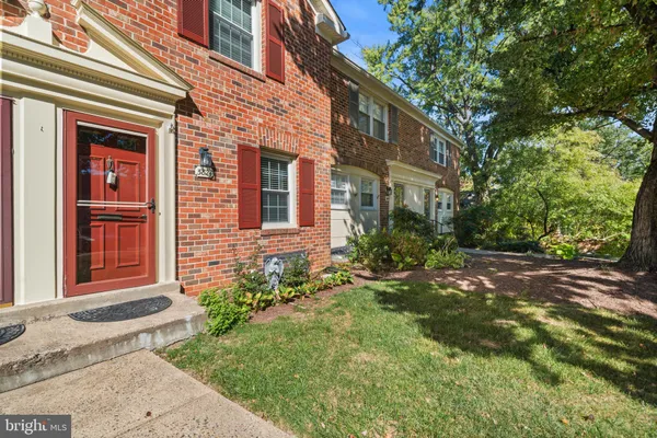 $429,000 | 5824 Rexford Drive, Unit 731, Springfield, VA 22152