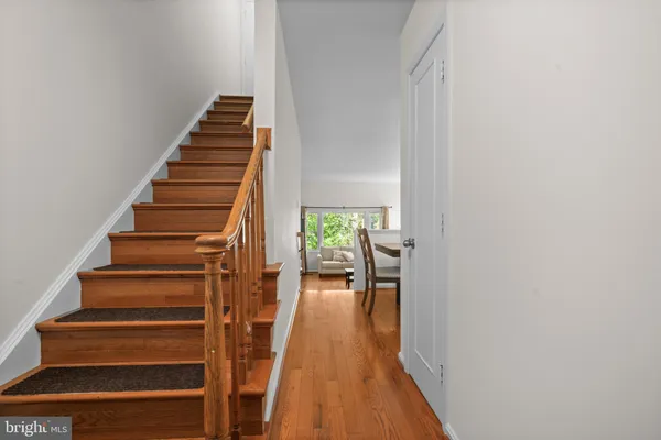 $429,000 | 5824 Rexford Drive, Unit 731, Springfield, VA 22152