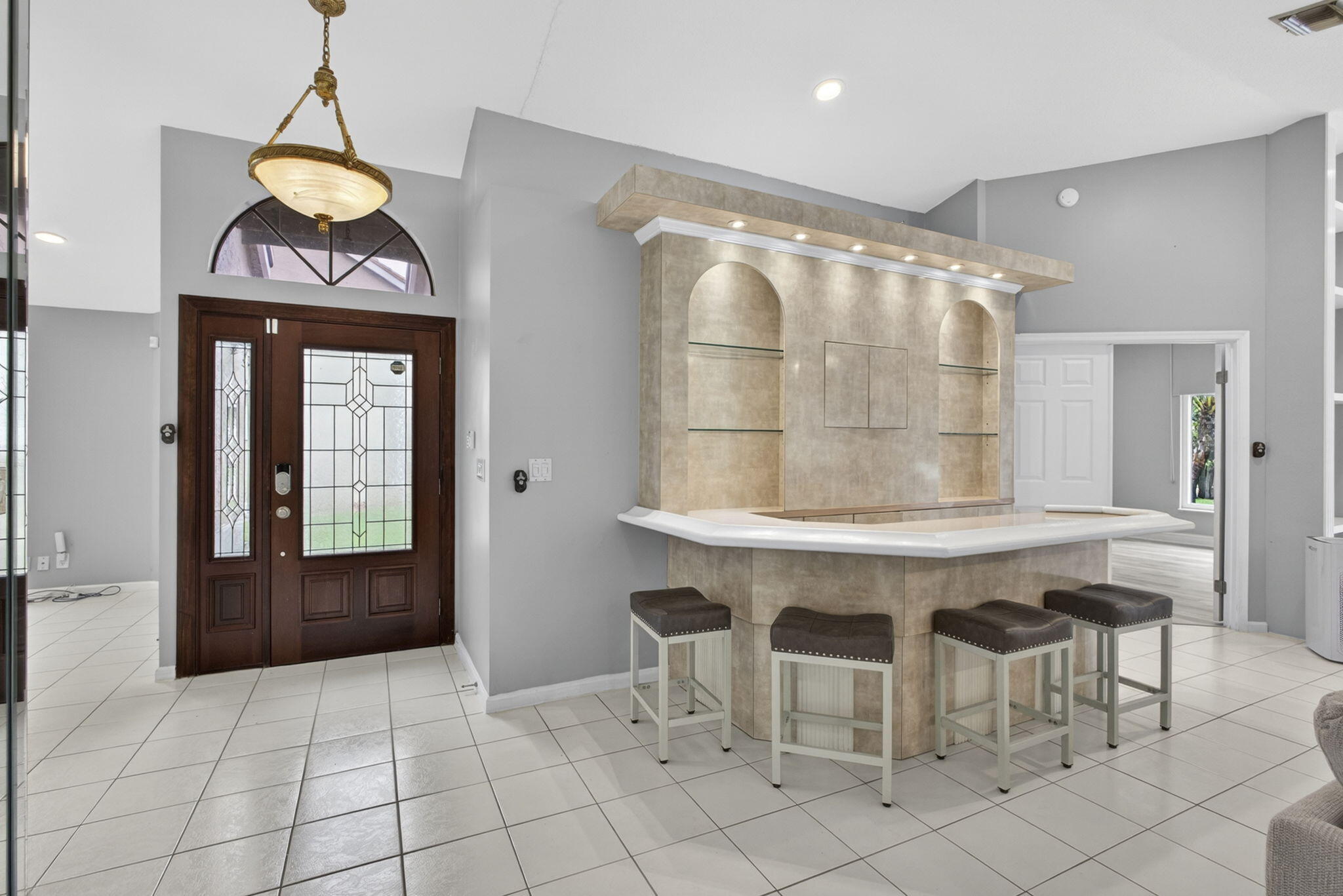 6064 Beaconwood Road Lake Worth, FL 33467 - Photo 9 of 42 Built-in bar
