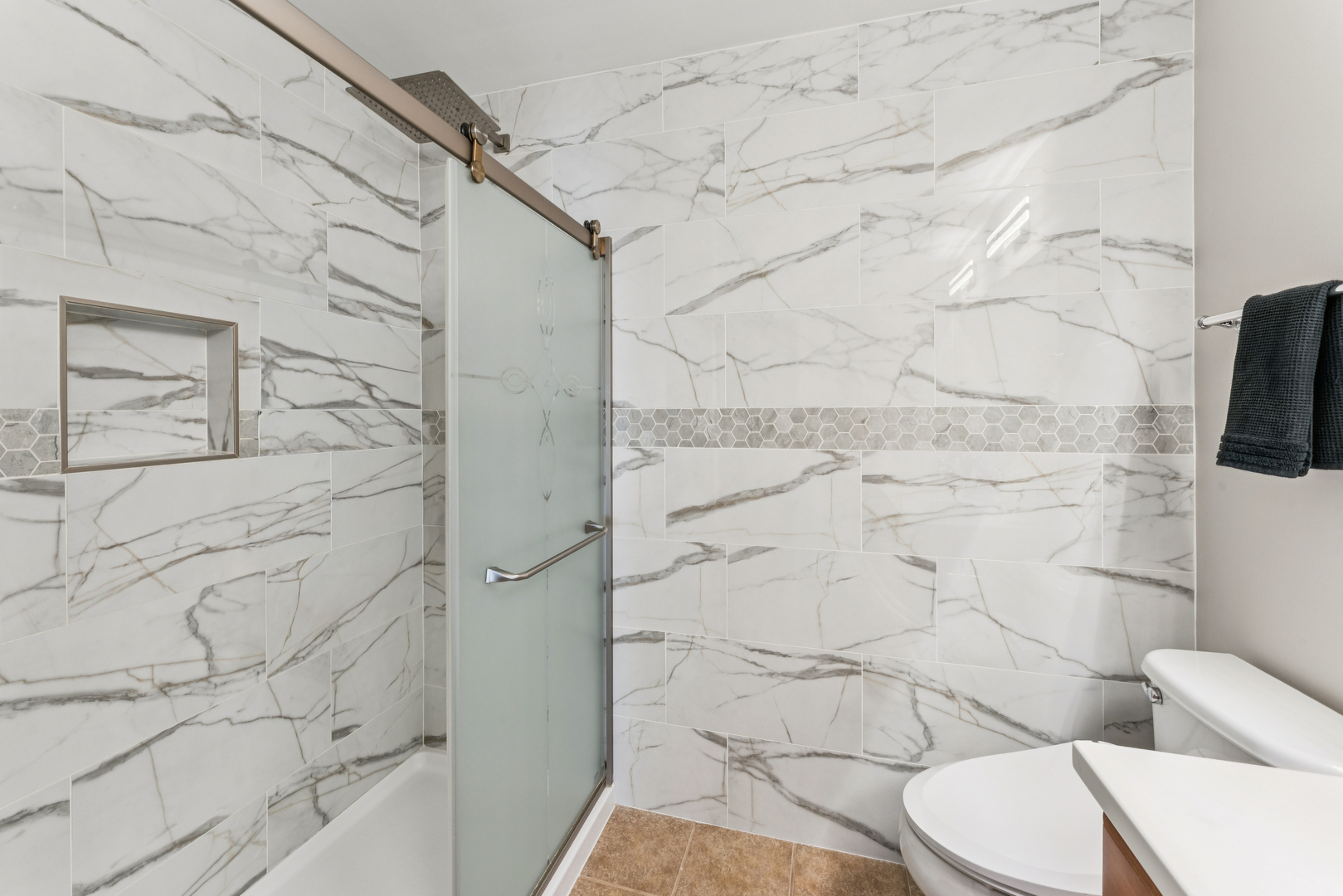 464 Valentine Way Oswego, IL 60543 - Photo 20 of 30 a bathroom with a toilet and a shower