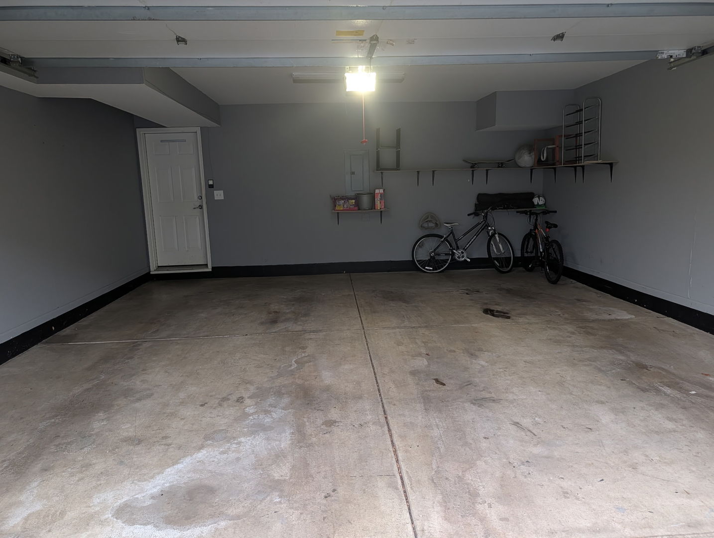 464 Valentine Way Oswego, IL 60543 - Photo 30 of 30 a view of a garage