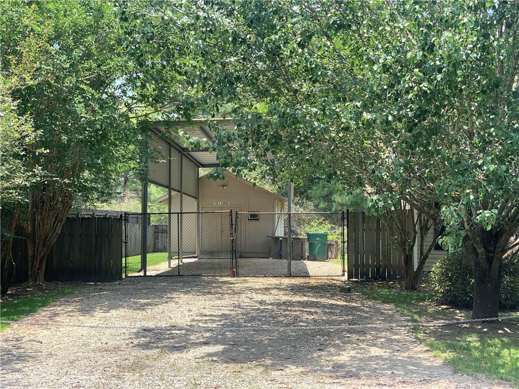 946 Link Road Lake Charles, LA 70607 - Photo 3 of 21