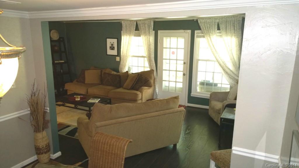 8337 Knights Bridge Road, Unit 171 Charlotte, NC 28210 - Photo 8 of 22 Gallery Image 8