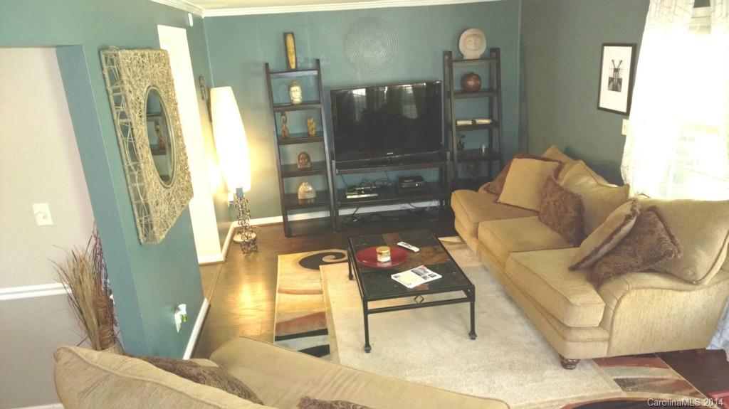 8337 Knights Bridge Road, Unit 171 Charlotte, NC 28210 - Photo 9 of 22 Gallery Image 9