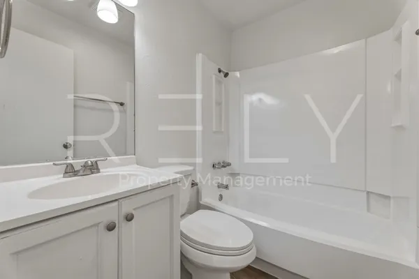 $995 | 302 Algerita Drive, Unit A, Georgetown, TX 78628