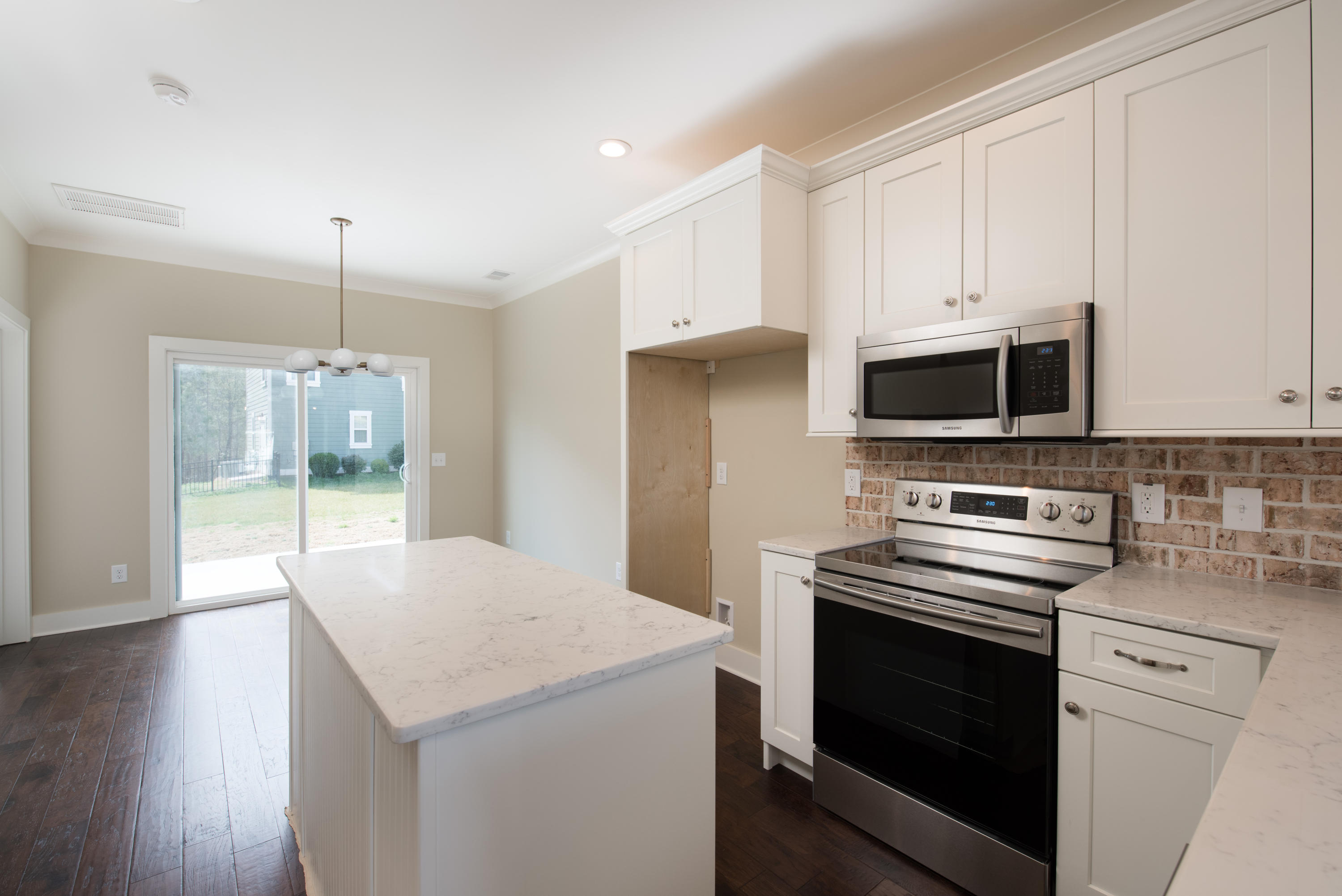 5362 Reneau Way, Unit 15 Chattanooga, TN 37412 - Photo 8 of 29 DSC_2386-Edit-13