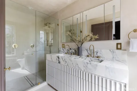 $2,195,000 | 244 Lakeside Drive, Unit 9, Oakland, CA 94612