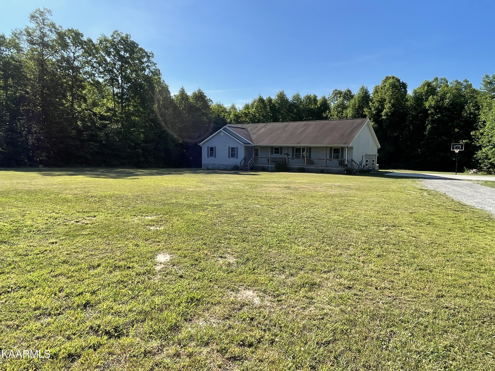 2740 Stockton Road Jamestown, TN 38556 - Photo 4 of 58 Gallery Image 4