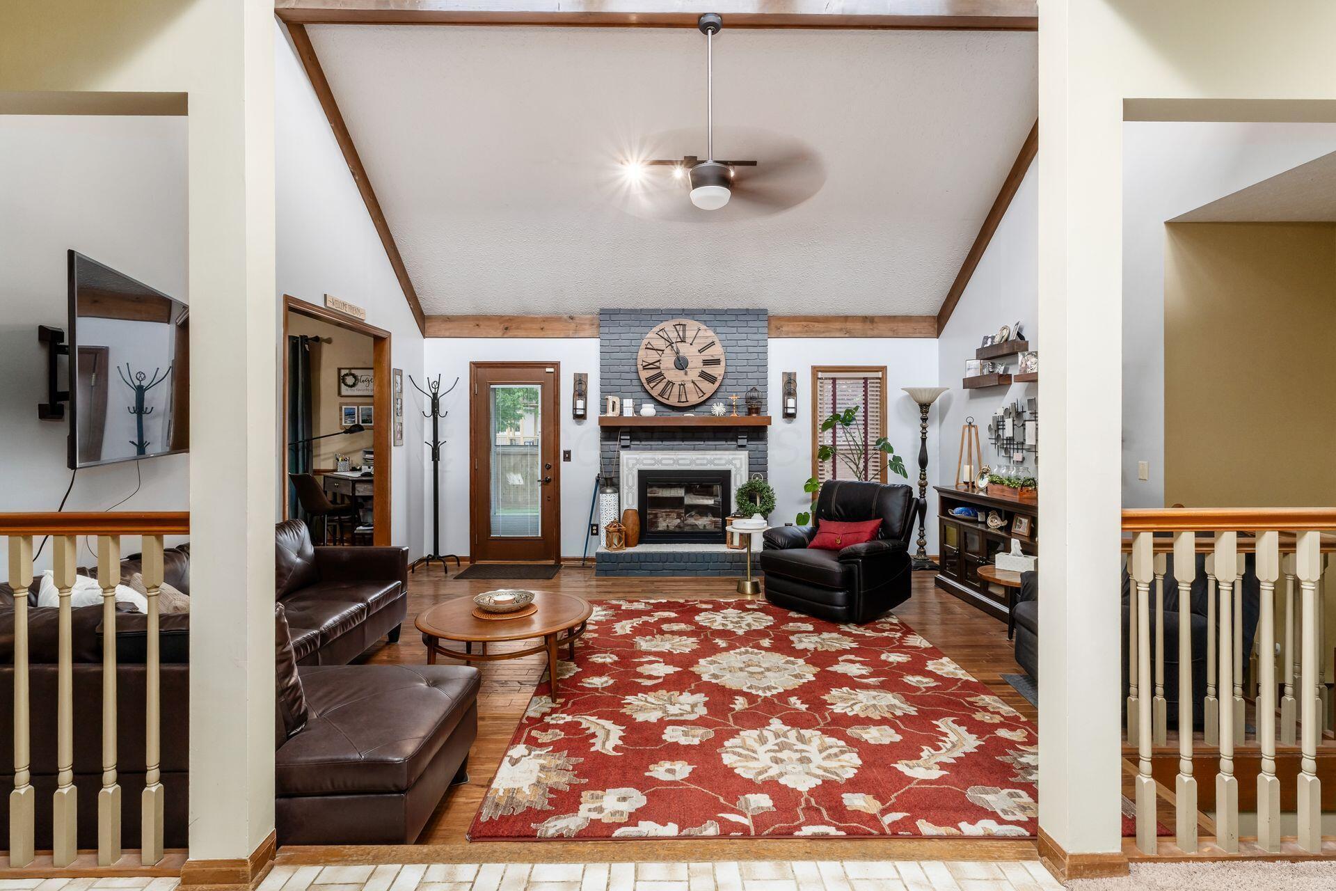 631 Brice Road Columbus, OH 43213 - Photo 7 of 45 Wood floors, vaulted ceiling and lots of natural light.