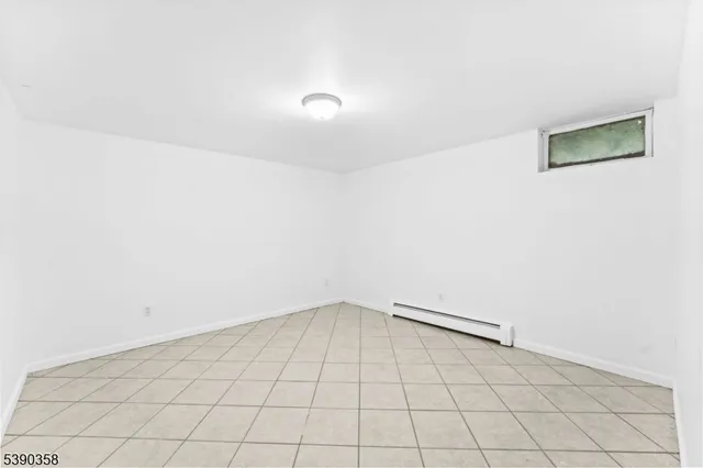 an empty room with an empty space