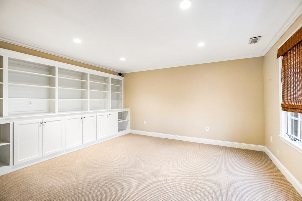 70 Thistle Patch Way, Unit 70 Hingham, MA 02043 - Photo 30 of 41 an empty room with windows