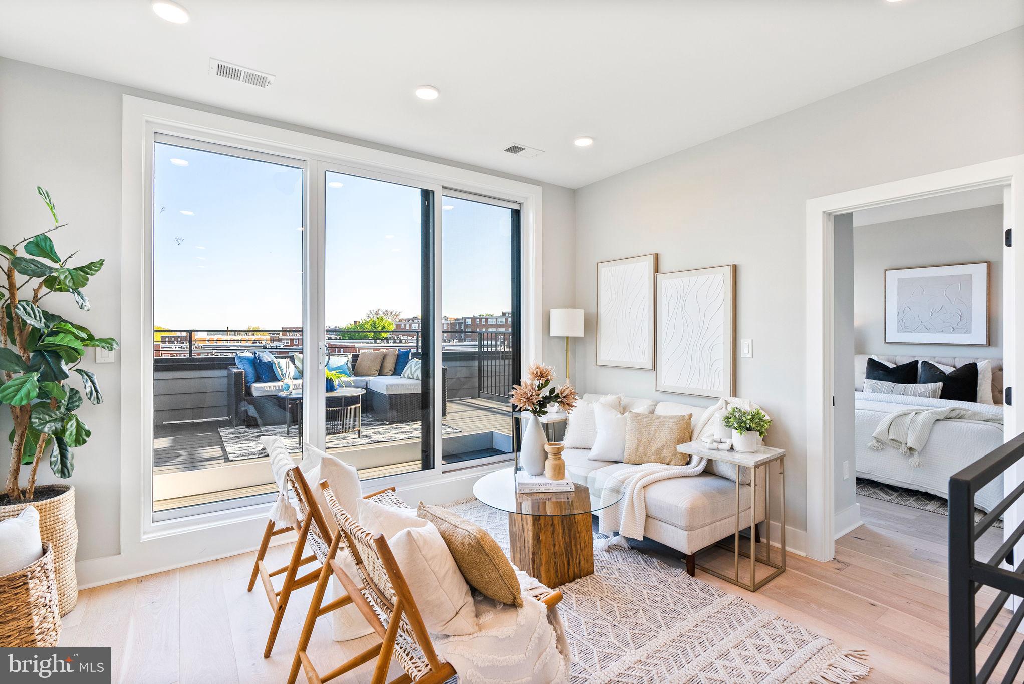 2019 M Street Northeast, Unit PH9 Washington, DC 20002 - Photo 4 of 34