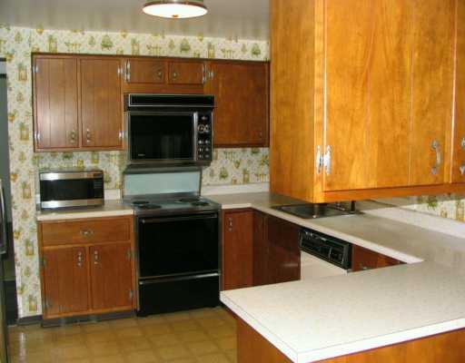 1780 Partridge Run Road Upper St. Clair, PA 15241 - Photo 4 of 8 Kitchen.