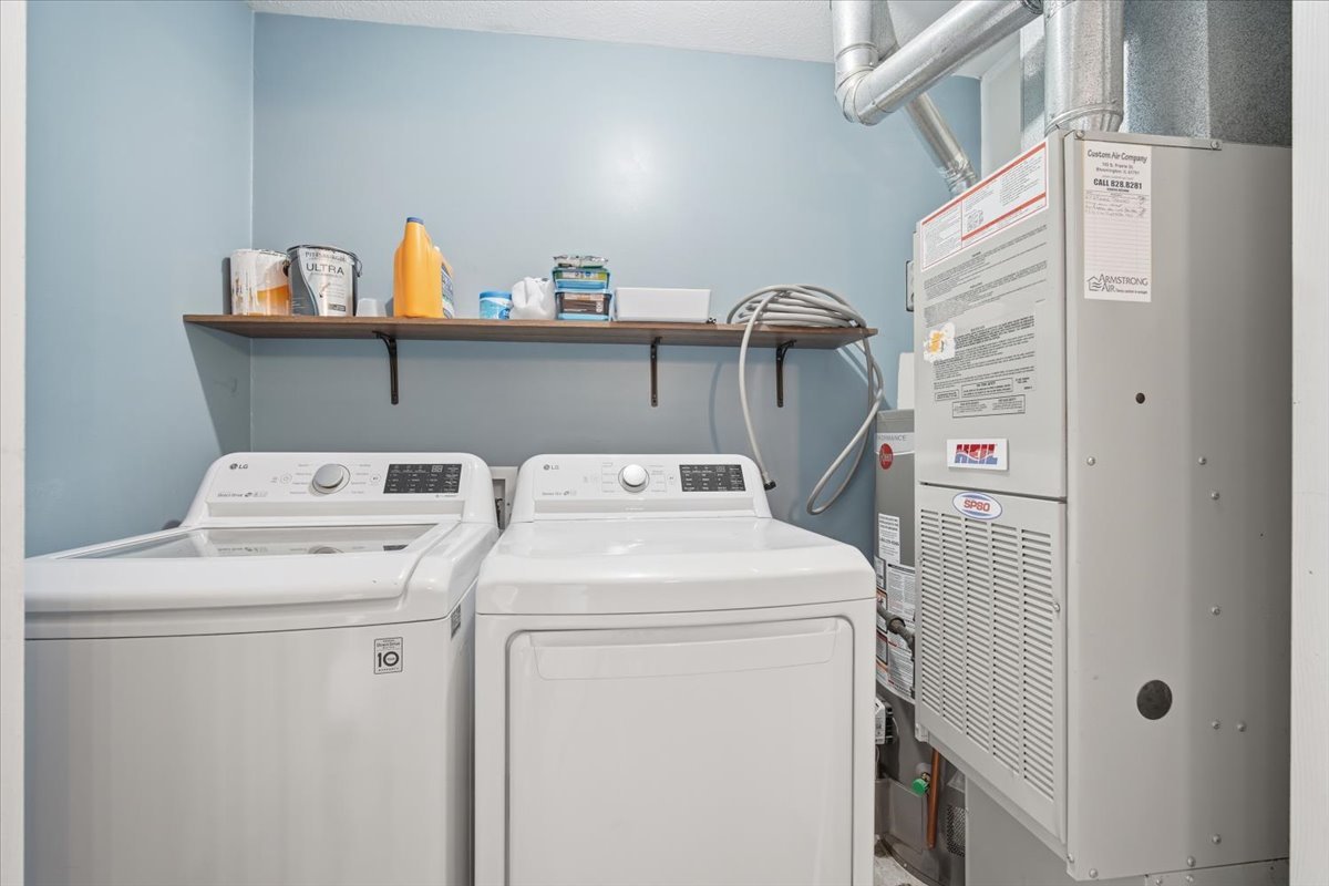 206 East Irving Street Normal, IL 61761 - Photo 9 of 22