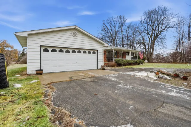 $365,000 | 2395 Johnson Road, North Branch, MI 48461