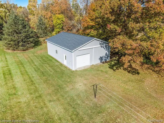 $365,000 | 2395 Johnson Road, North Branch, MI 48461