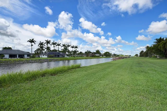 $900,000 | 4102 Artesa Drive, Boynton Beach, FL 33436