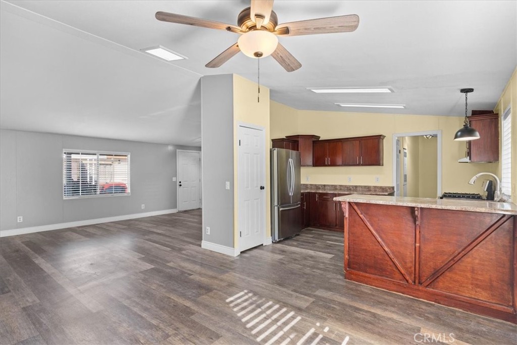 1855 East Riverside Drive, Unit 434 Ontario, CA 91761 - Photo 8 of 33