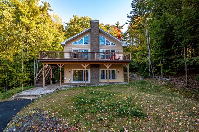 $585,000 | 74 Garmish Road, Conway, NH 03818