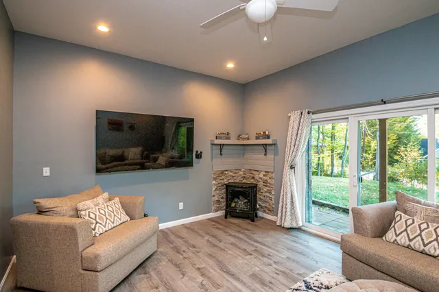 $585,000 | 74 Garmish Road, Conway, NH 03818