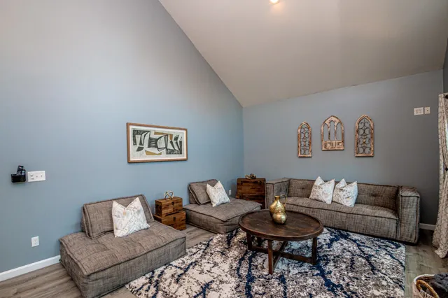 $585,000 | 74 Garmish Road, Conway, NH 03818