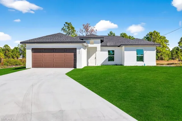 $305,000 | 1047 Kirkwood Street, Lehigh Acres, FL 33974