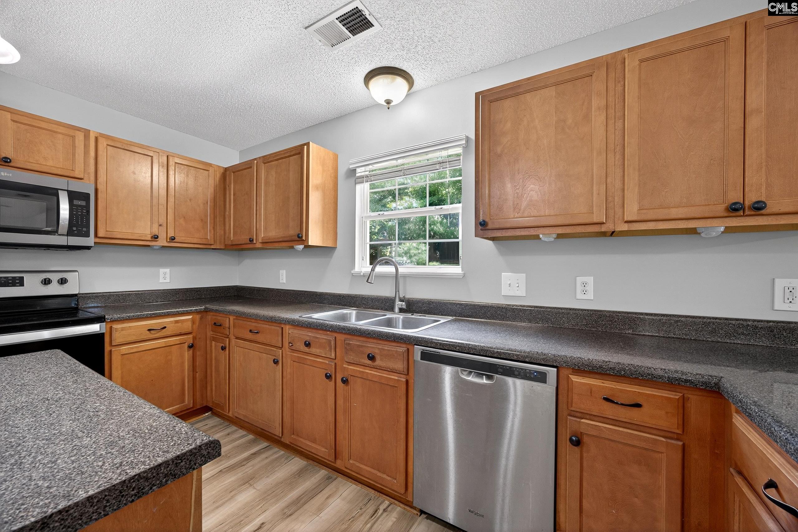 224 Walkbridge Way Chapin, SC 29036 - Photo 12 of 44