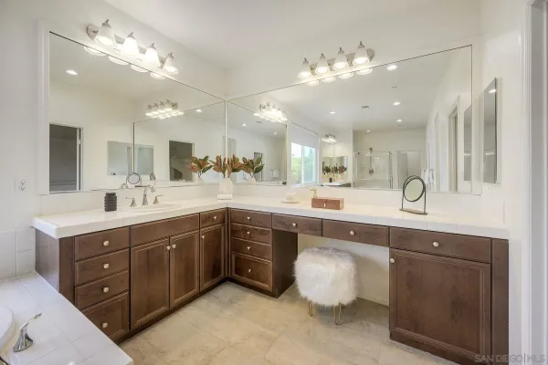 $2,475,000 | 11559 Sweet Willow Way, San Diego, CA 92131