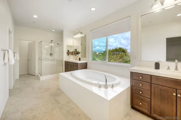 $2,475,000 | 11559 Sweet Willow Way, San Diego, CA 92131