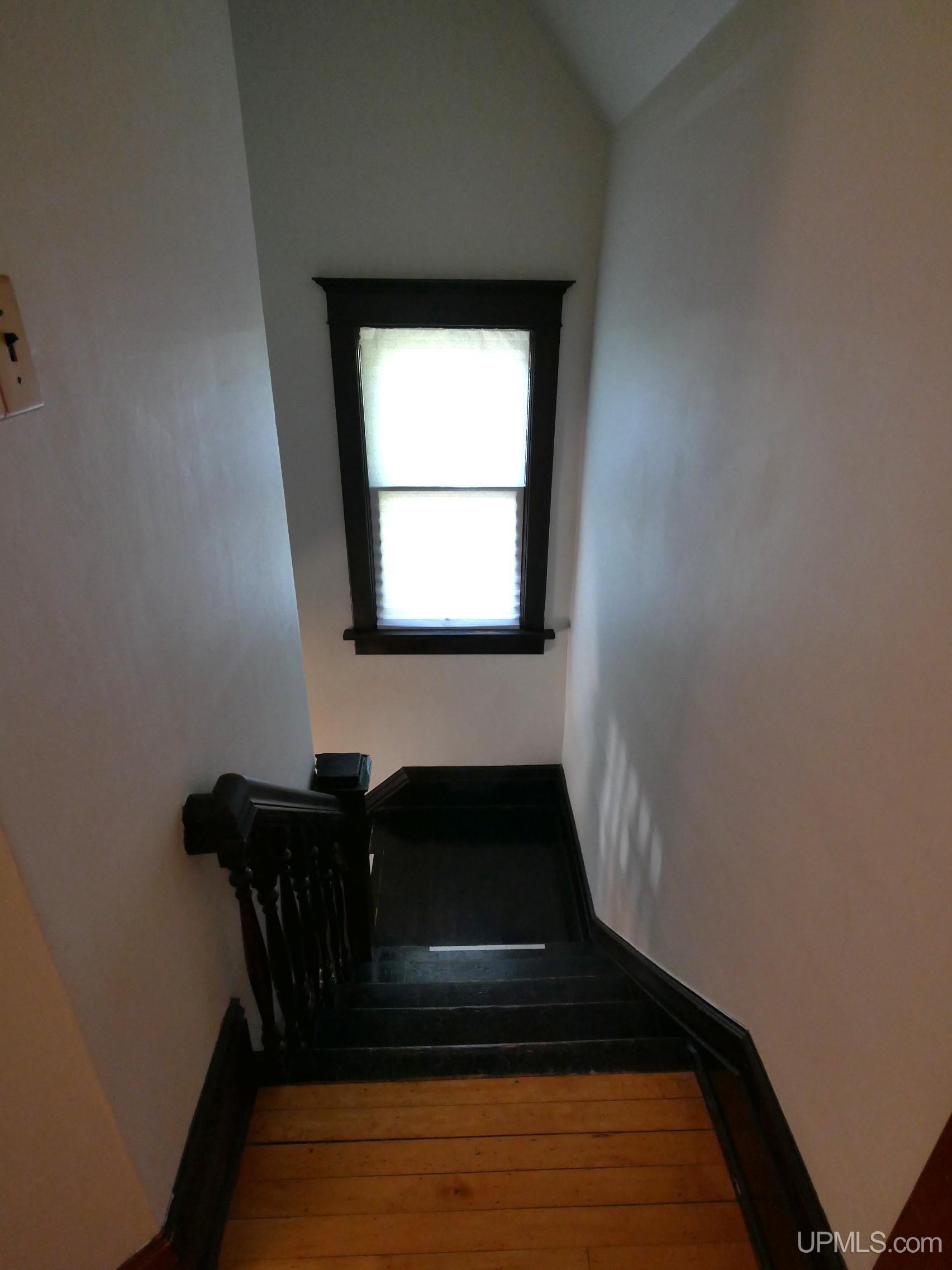 1115 Summit Street Hancock, MI 49930 - Photo 27 of 68