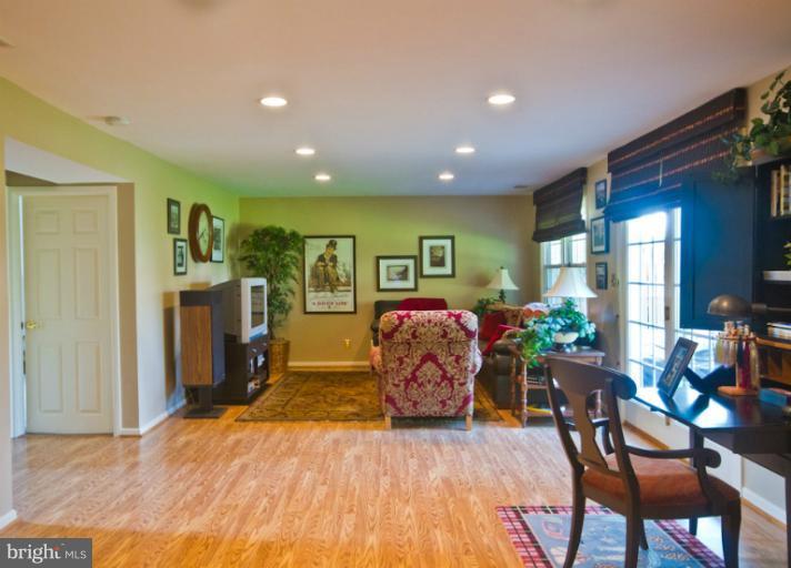 415 Kemper Road Joppa, MD 21085 - Photo 15 of 26 Family Room