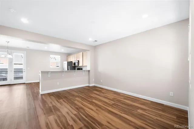 $2,845 | 13543 East Longview Avenue, Englewood, CO 80111