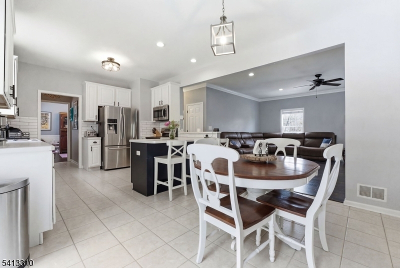 9 Poplar Court Hackettstown, NJ 07840 - Photo 16 of 50