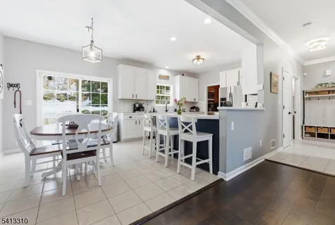 $650,000 | 9 Poplar Court, Hackettstown, NJ 07840