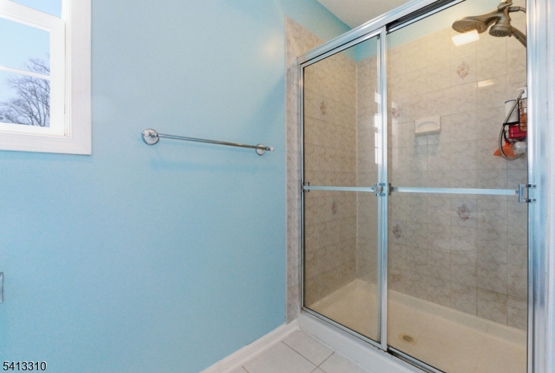 9 Poplar Court Hackettstown, NJ 07840 - Photo 31 of 50