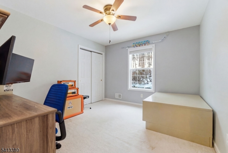 9 Poplar Court Hackettstown, NJ 07840 - Photo 32 of 50