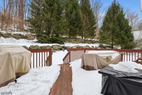 $650,000 | 9 Poplar Court, Hackettstown, NJ 07840