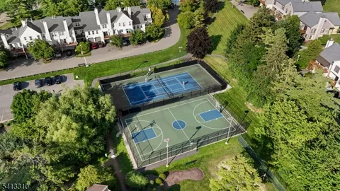 $650,000 | 9 Poplar Court, Hackettstown, NJ 07840