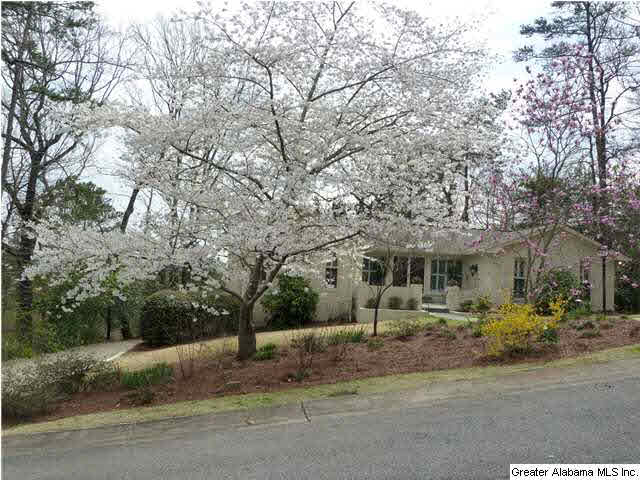 3645 Kingshill Road Birmingham, AL 35223 - Photo 2 of 32