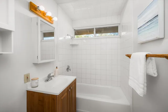 $1,295,000 | 7039 Del Norte Drive, Goleta, CA 93117