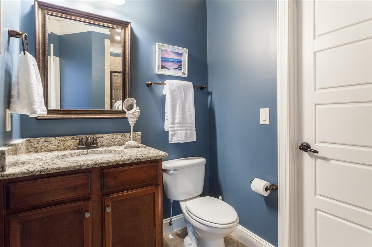 8103 Andrea Lane Raleigh, NC 27613 - Photo 11 of 26 Bathroom