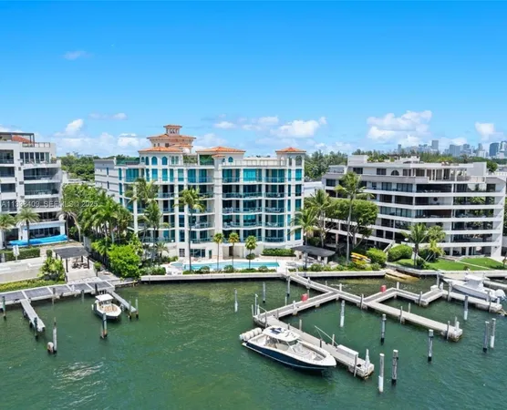 $5,650,000 | 1660 West Glencoe Street, Unit 302, Coconut Grove, FL 33133