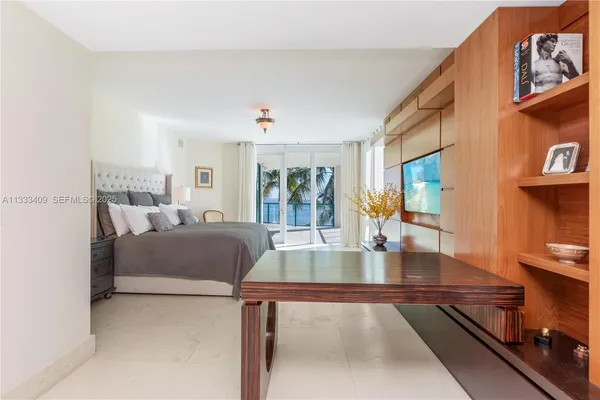 $5,650,000 | 1660 West Glencoe Street, Unit 302, Coconut Grove, FL 33133