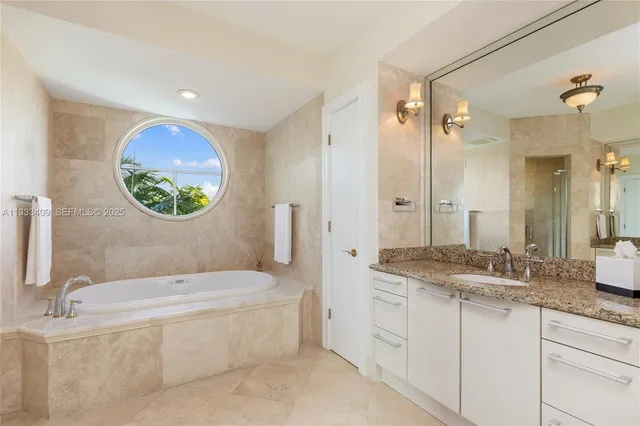 $5,950,000 | 1660 West Glencoe Street, Unit 302, Coconut Grove, FL 33133