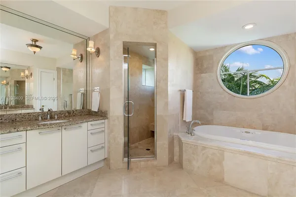 $5,650,000 | 1660 West Glencoe Street, Unit 302, Coconut Grove, FL 33133