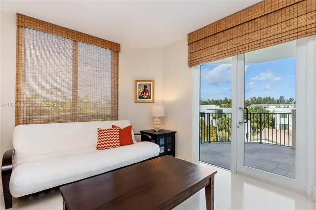 $5,950,000 | 1660 West Glencoe Street, Unit 302, Coconut Grove, FL 33133